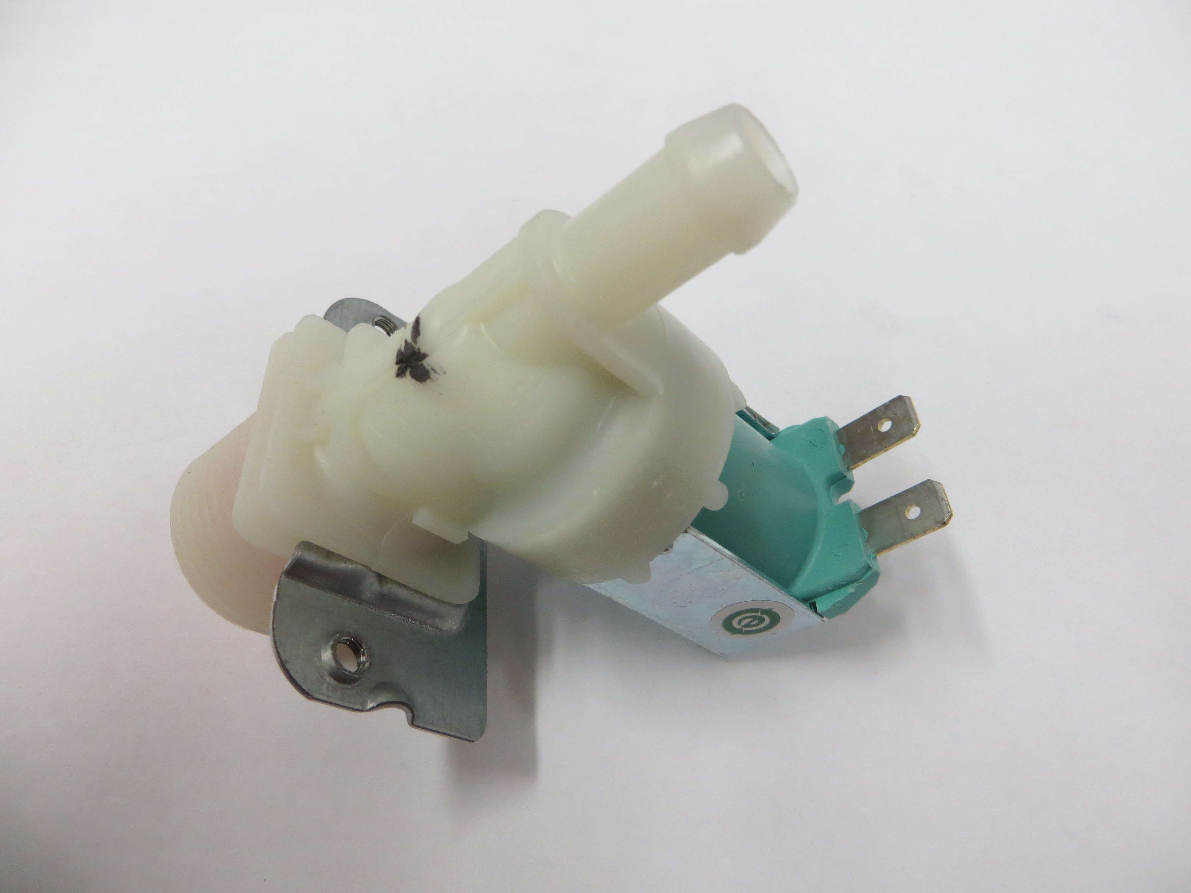 Crossover Hot Water Inlet Valve 24000972