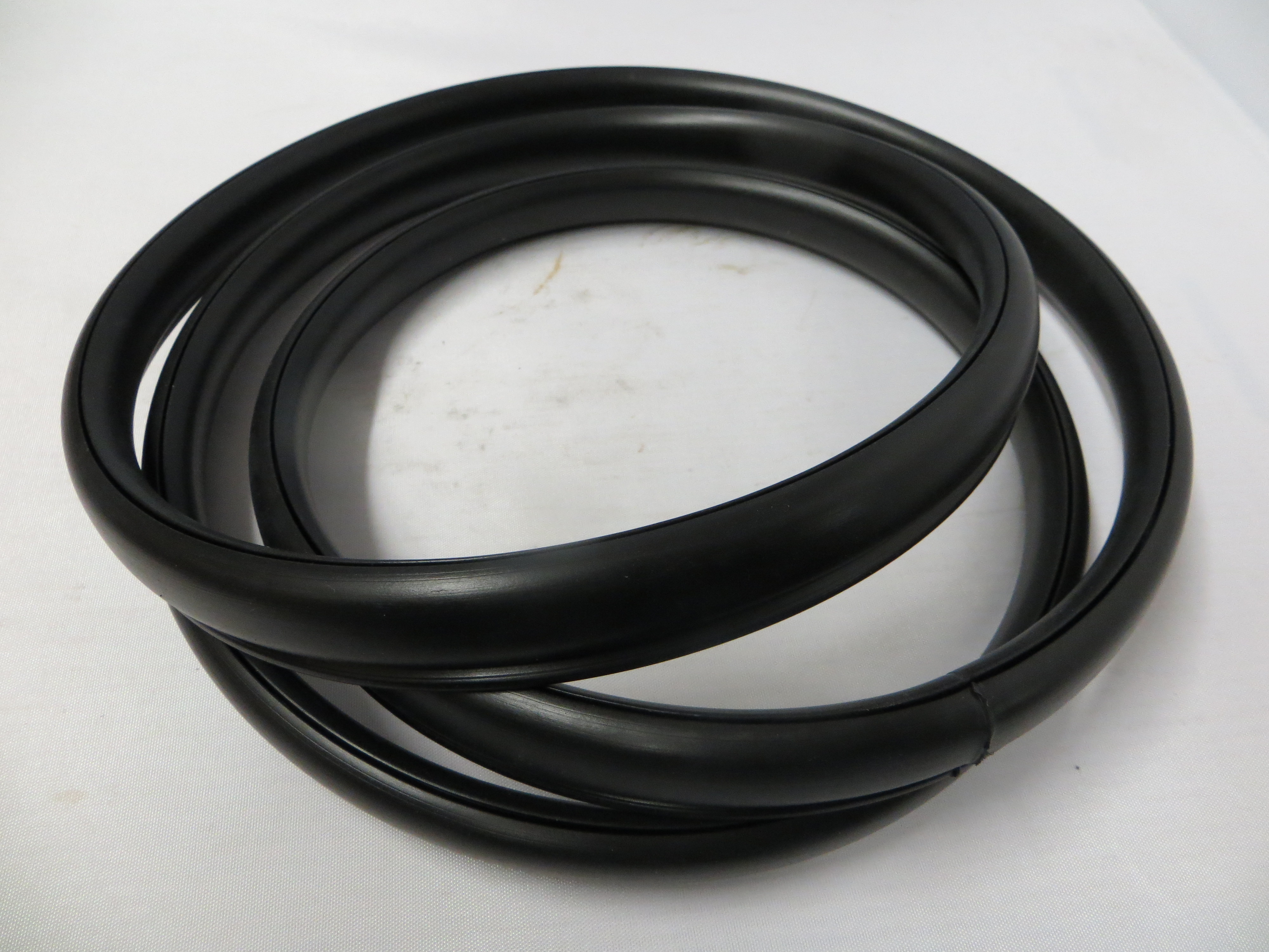 Glass Door Seal 24.92 Dia. 70211902P