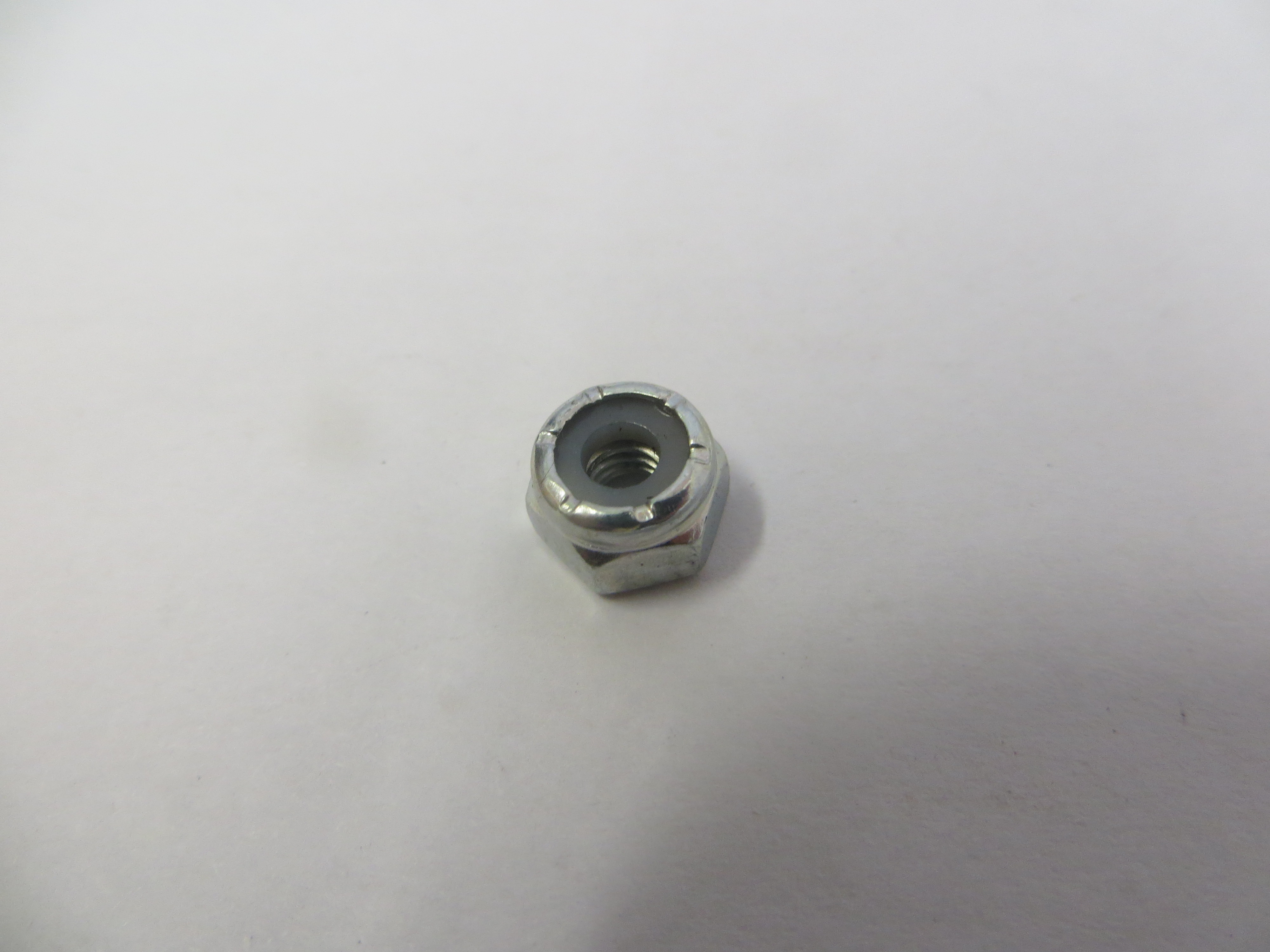 Fiber Plated Lock Nut 8/32 F430232